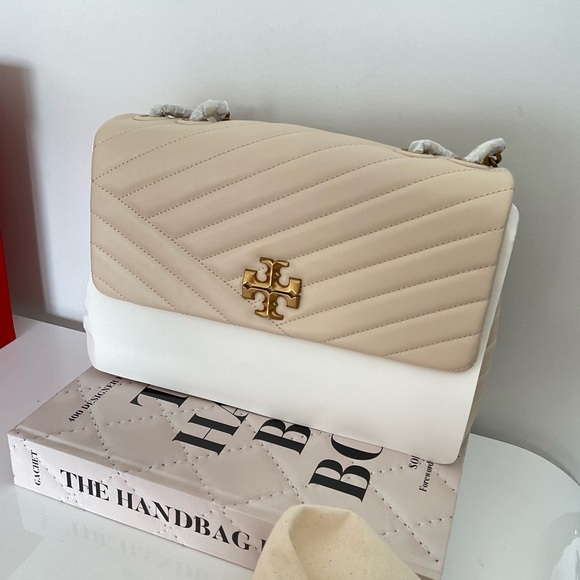 Tory Burch Kira Chevron Crossbody/ Shoulder Bag - Picture 5 of 9